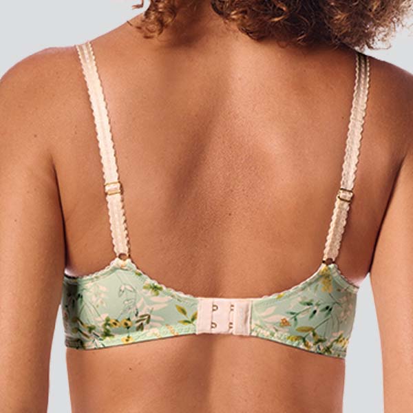 Back of the Amoena Kalina soft underwire bra showing narrower band and straps.